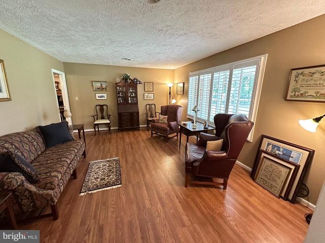 579 CIRCLE VIEW RD, Luray, VA 22835
