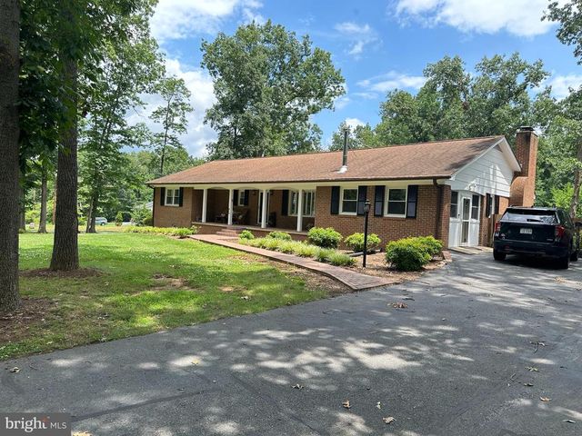 579 CIRCLE VIEW RD, Luray, VA 22835