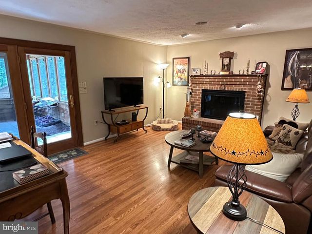 579 CIRCLE VIEW RD, Luray, VA 22835