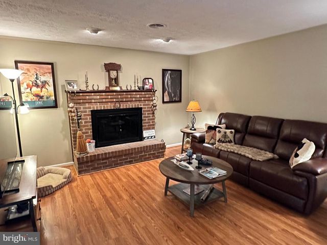 579 CIRCLE VIEW RD, Luray, VA 22835