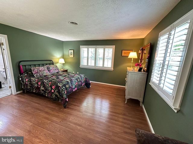 579 CIRCLE VIEW RD, Luray, VA 22835