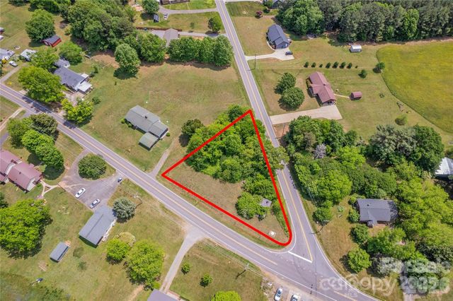1558 Buffalo Shoals Road, Catawba, NC 28609