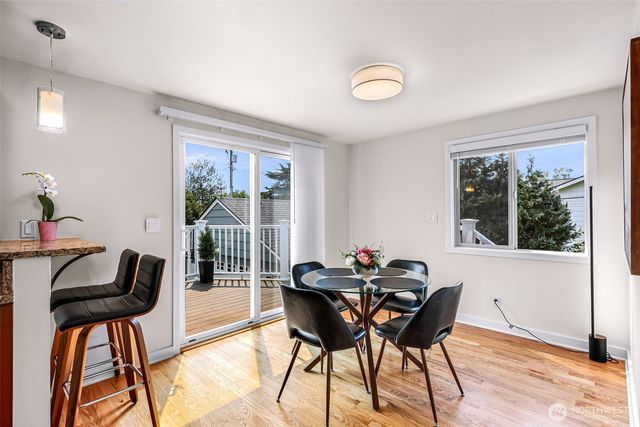 5717 59th Avenue NE, Seattle, WA 98105