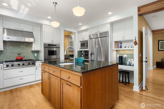 15032 152nd Avenue NE, Woodinville, WA 98072