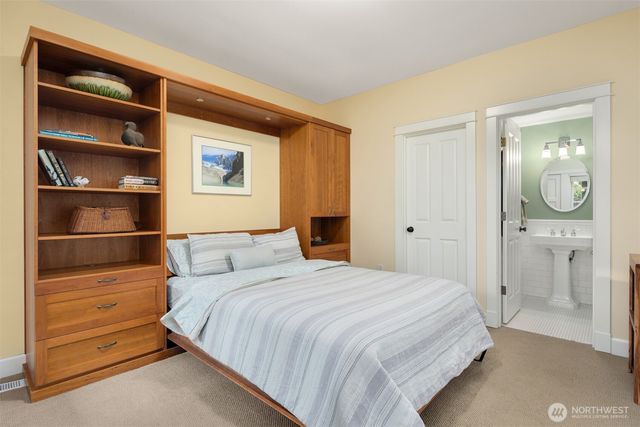 15032 152nd Avenue NE, Woodinville, WA 98072