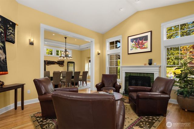 15032 152nd Avenue NE, Woodinville, WA 98072