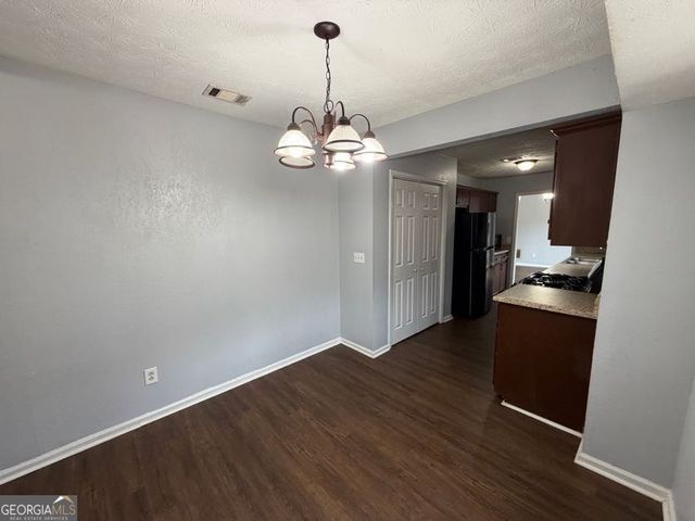 804 Emerald Forest Circle, Lawrenceville, GA 30044