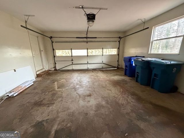 804 Emerald Forest Circle, Lawrenceville, GA 30044