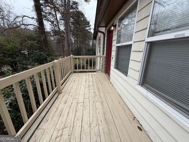 804 Emerald Forest Circle, Lawrenceville, GA 30044