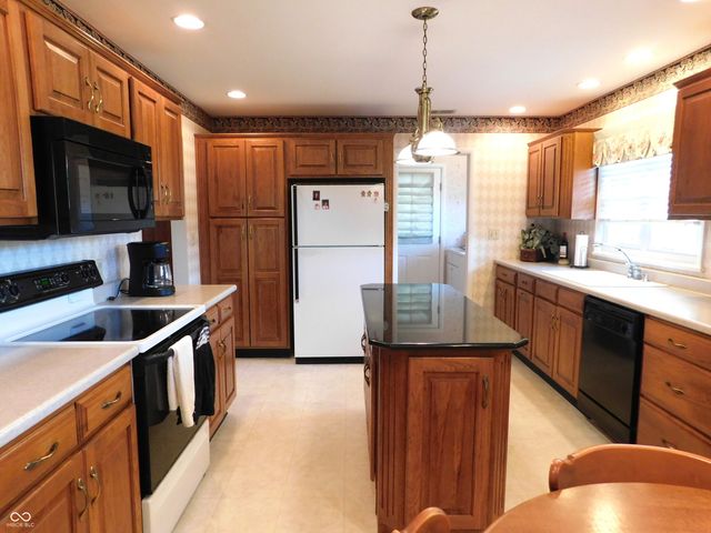 1003 N East Street, Greensburg, IN 47240