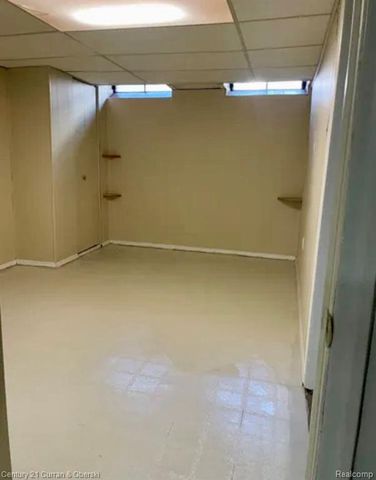 467 S Marie Street, Westland, MI 48186