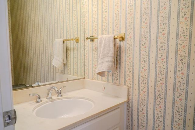 6 Havenridge Court, San Mateo, CA 94402