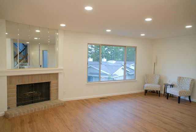 6 Havenridge Court, San Mateo, CA 94402