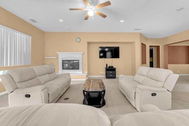 46109 Roadrunner Lane, La Quinta, CA 92253