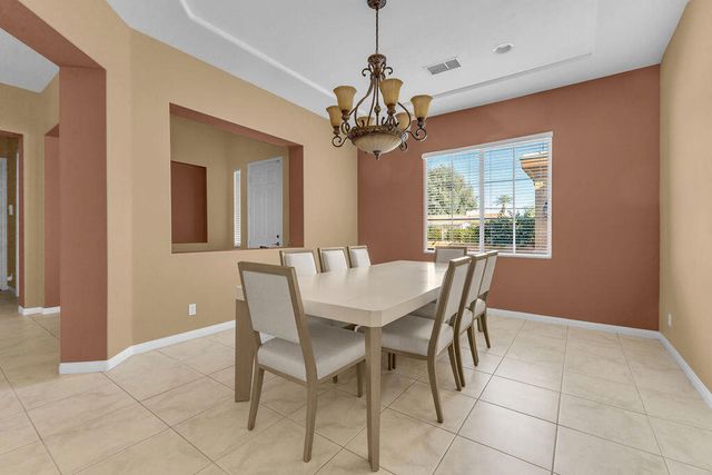 46109 Roadrunner Lane, La Quinta, CA 92253