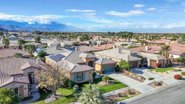 46109 Roadrunner Lane, La Quinta, CA 92253