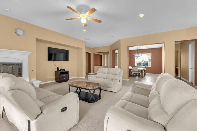 46109 Roadrunner Lane, La Quinta, CA 92253