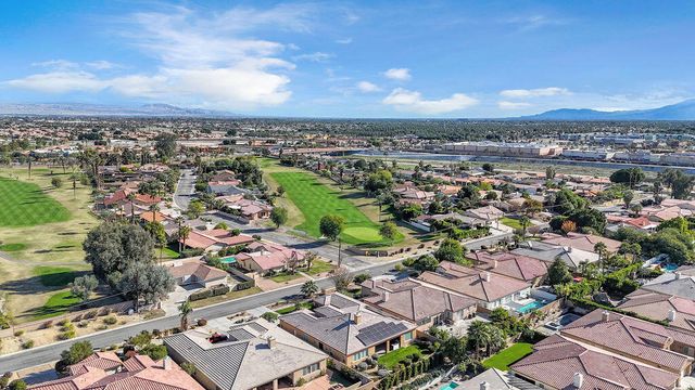 46109 Roadrunner Lane, La Quinta, CA 92253