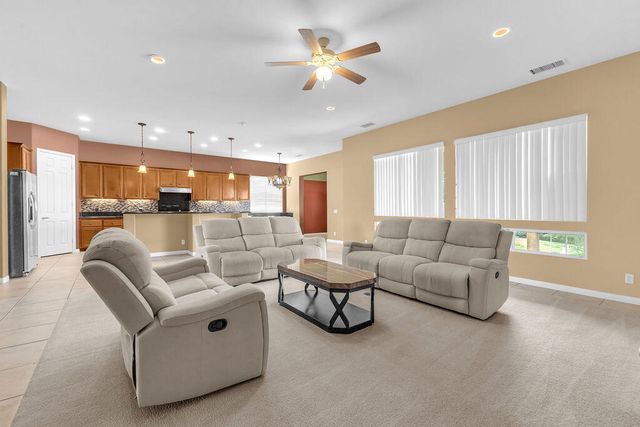 46109 Roadrunner Lane, La Quinta, CA 92253