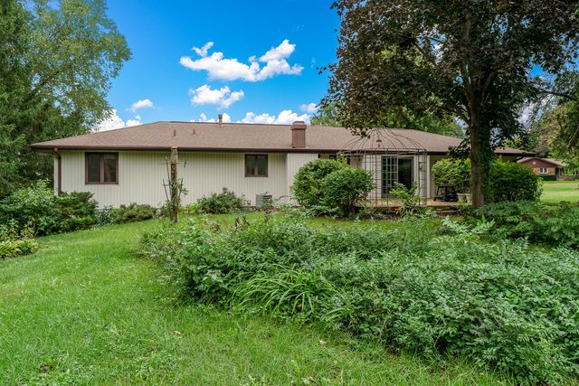 1796 BRACKNEL Boulevard, Rockford, IL 61103