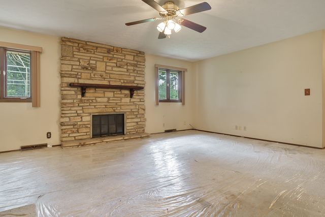 1796 BRACKNEL Boulevard, Rockford, IL 61103