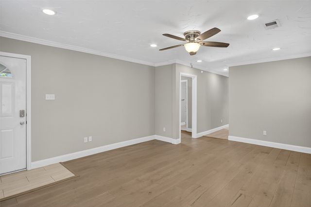 4806 W University Boulevard, Dallas, TX 75209