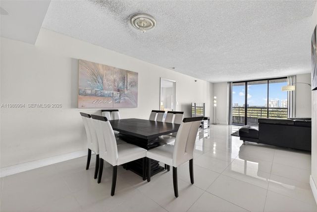 3300 NE 192nd St 1611, Aventura, FL 33180