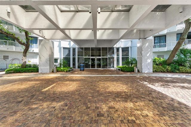 3300 NE 192nd St 1611, Aventura, FL 33180