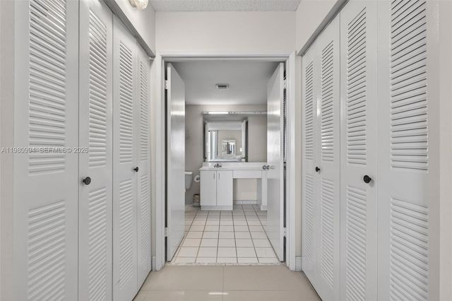 3300 NE 192nd St 1611, Aventura, FL 33180