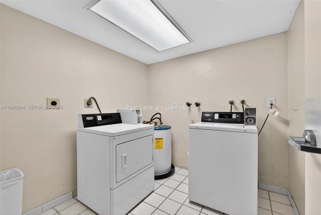 3300 NE 192nd St 1611, Aventura, FL 33180