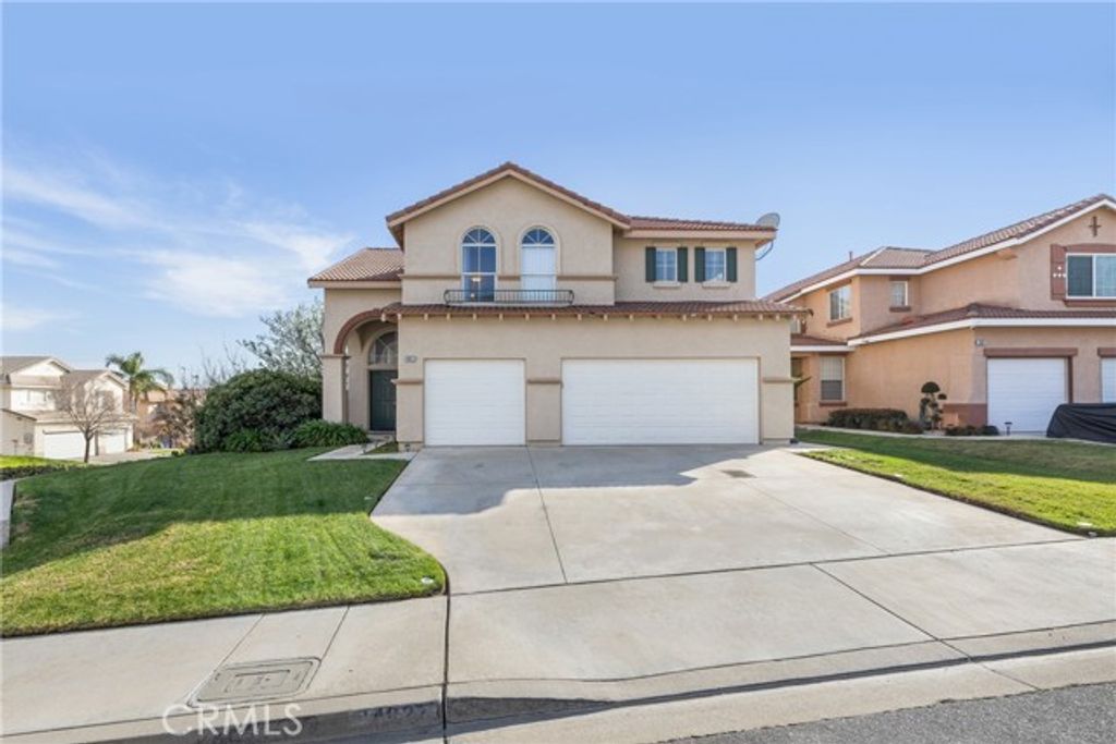 14927 Sydney Avenue, Fontana, CA 92336