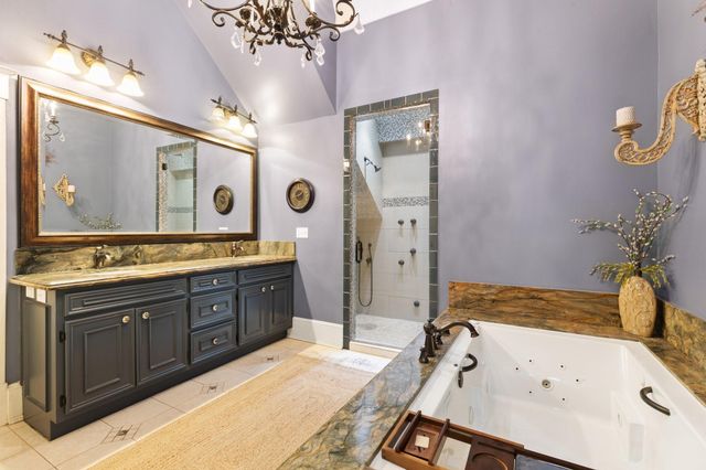 401 N Walnut Avenue Avenue, Eagle Lake, TX 77434