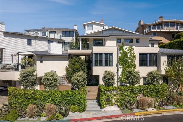 27 Emerald Bay, Laguna Beach, CA 92651