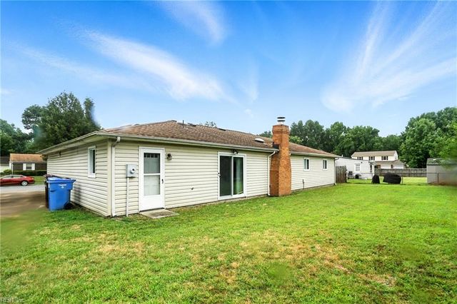 3324 Guenevere DR, Chesapeake, VA 23323