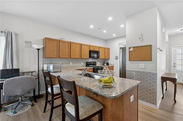 103 Willowbrook Court, Calhoun, GA 30701