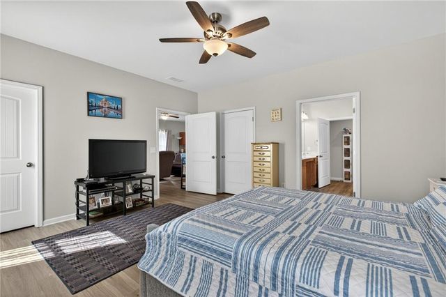 103 Willowbrook Court, Calhoun, GA 30701