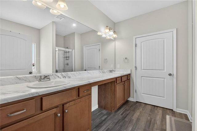103 Willowbrook Court, Calhoun, GA 30701