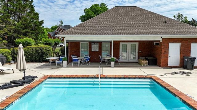103 Willowbrook Court, Calhoun, GA 30701