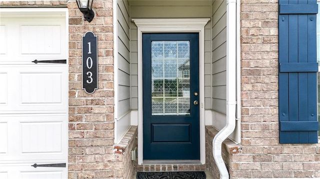 103 Willowbrook Court, Calhoun, GA 30701