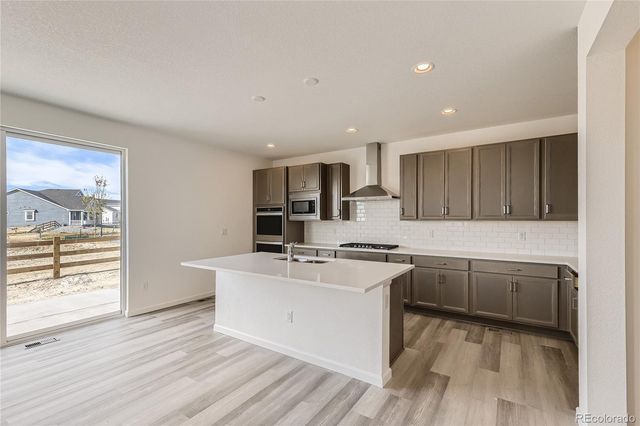 5572 Stone Harbor Drive, Elizabeth, CO 80107