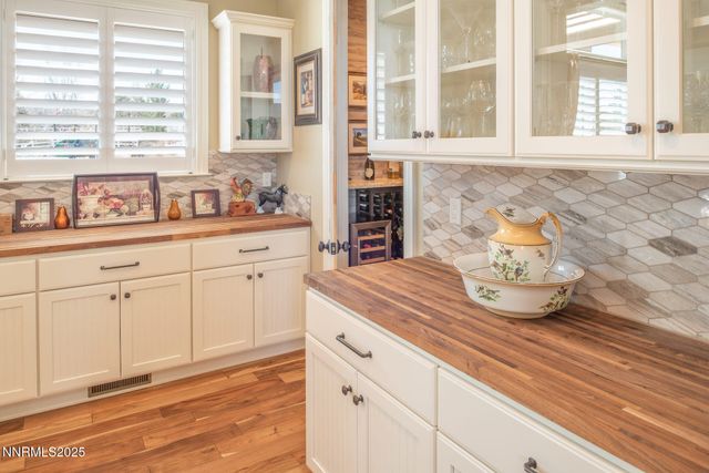 6090 Rock Creek Court, Reno, NV 89511