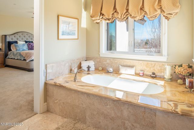 6090 Rock Creek Court, Reno, NV 89511