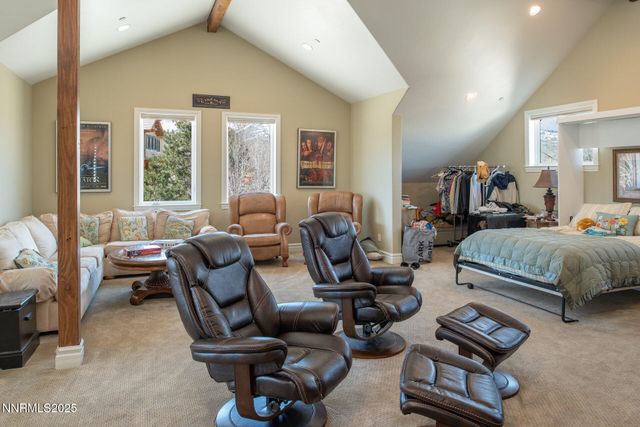 6090 Rock Creek Court, Reno, NV 89511