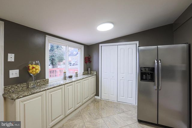2507 TANEY RD, Baltimore, MD 21209