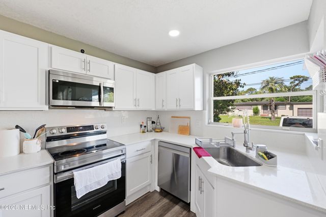 2959 CHARME Drive, Jacksonville, FL 32277