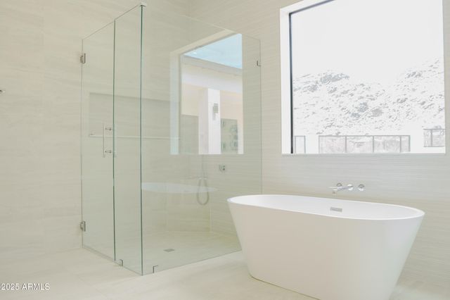 9027 S 19TH Street, Phoenix, AZ 85042