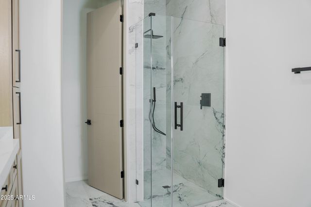 9027 S 19TH Street, Phoenix, AZ 85042