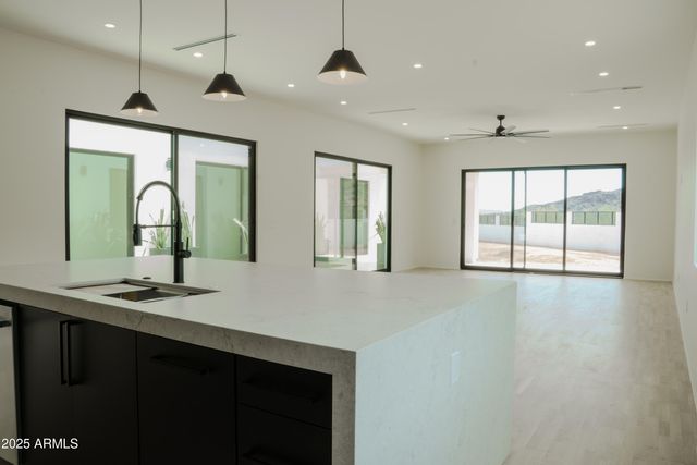 9027 S 19TH Street, Phoenix, AZ 85042