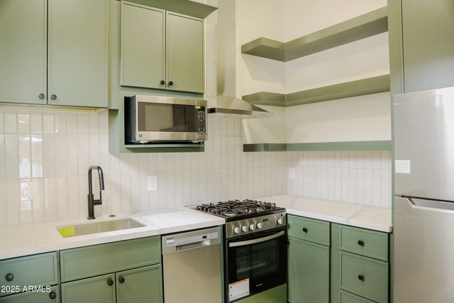 9027 S 19TH Street, Phoenix, AZ 85042