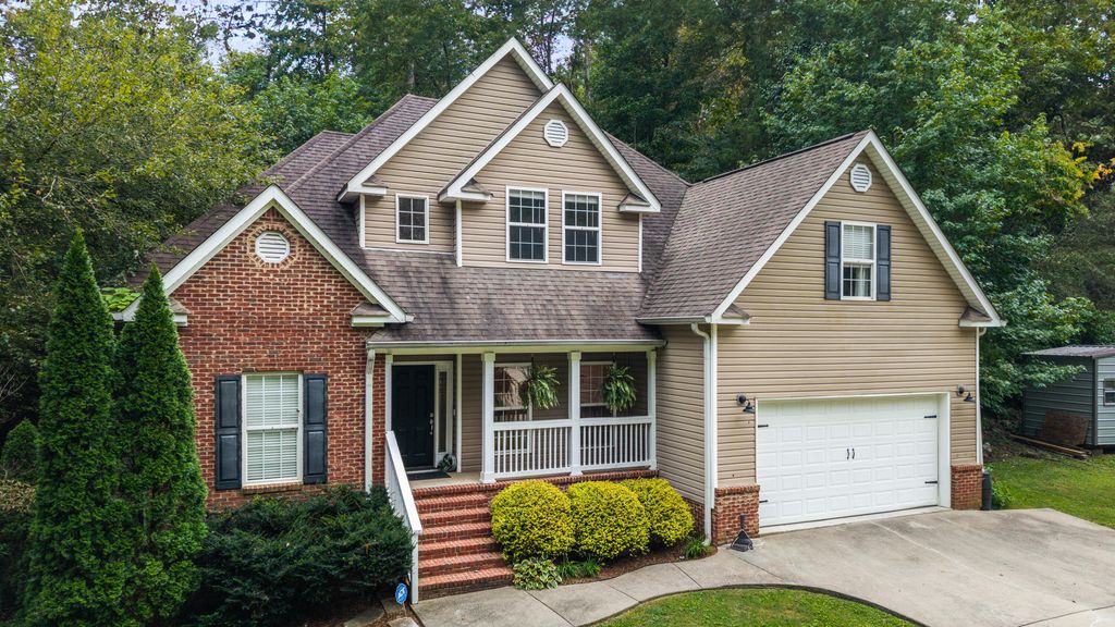 1416 Lovelady Lewis Road, Soddy Daisy, TN 37379